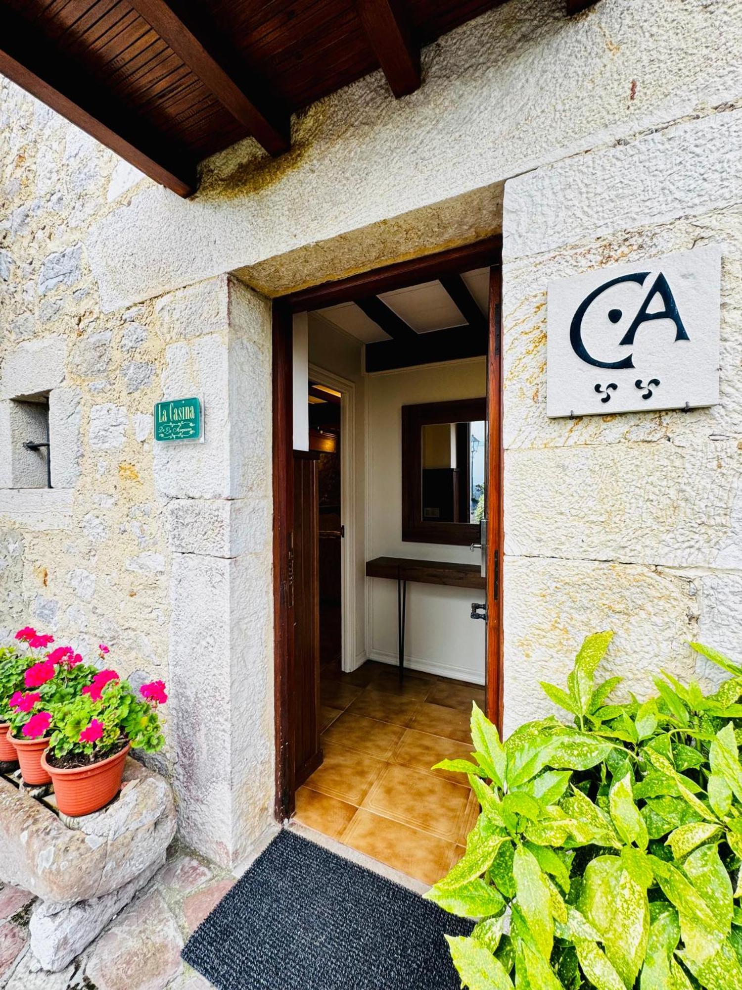 La Casina De La Arquera Villa Llanes Exterior photo